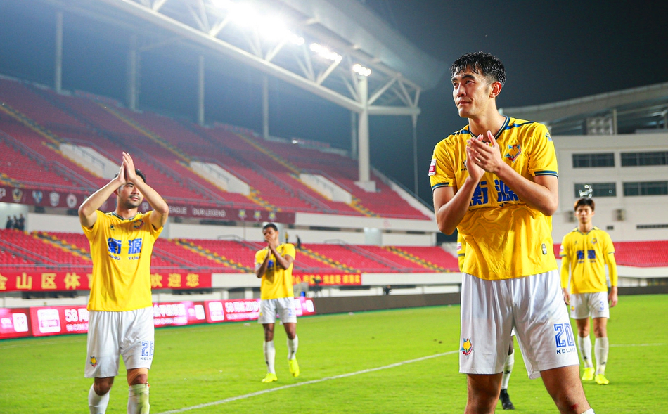 开云体育官网-关于上海之战：上港对阵申鑫，豪门对话绝对精彩的信息