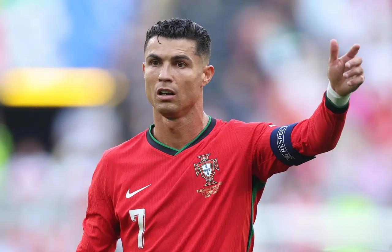 开云体育平台APP-精彩表现赢得掌声，球员展现实力