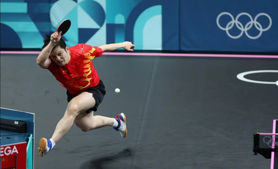 乒乓球球员突破自我，表现堪称完美的简单介绍