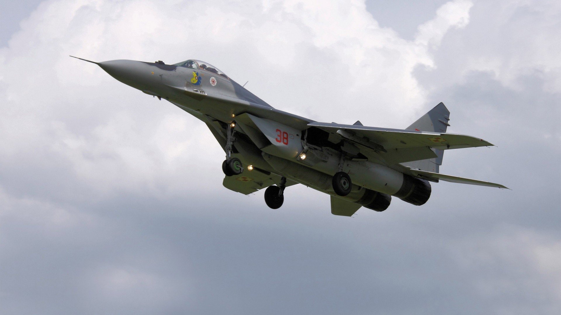 黄蜂新王闪耀新奥尔良，拉梅洛·鲍尔全场最佳无争议的征服之夜