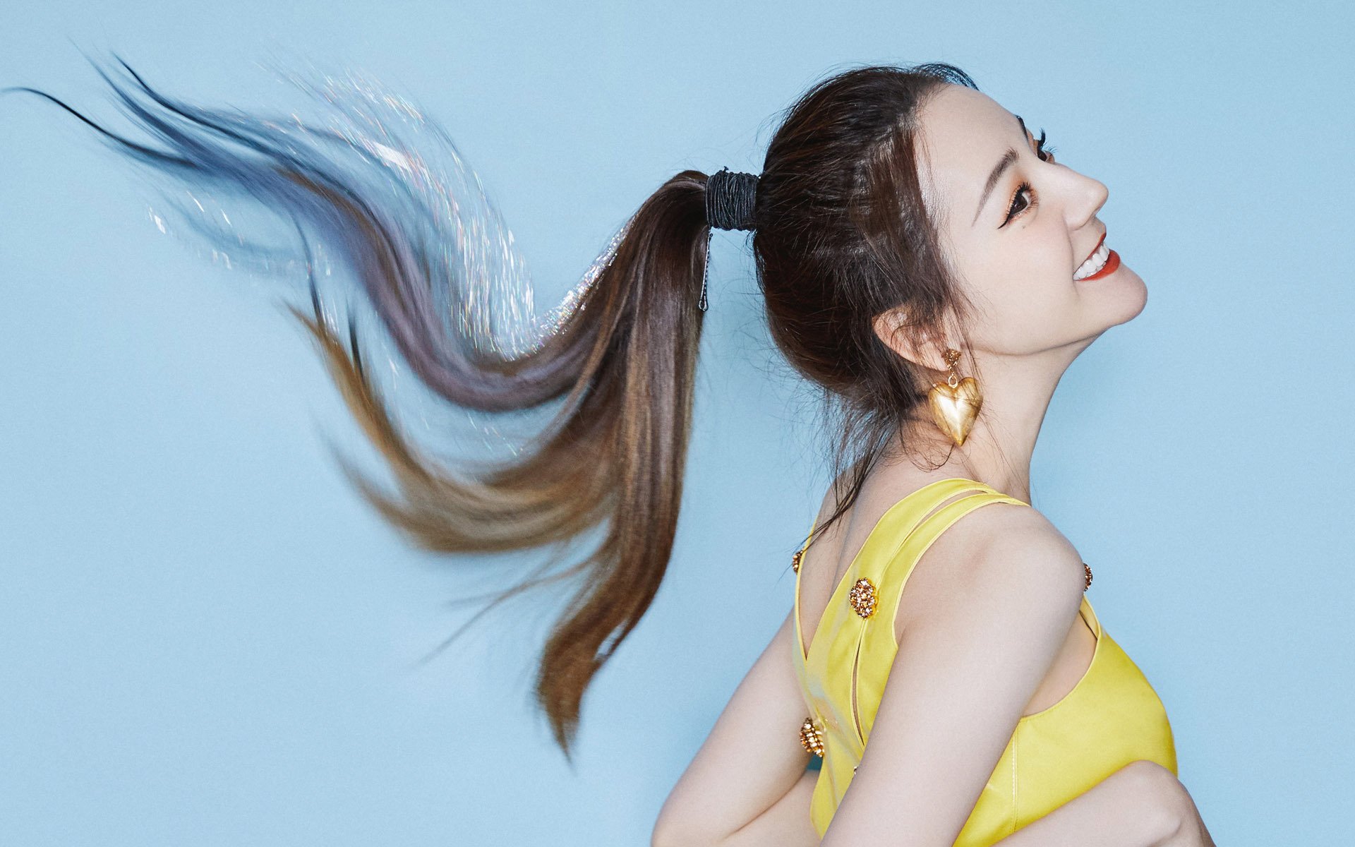 雄鹿压哨复仇记,米切尔致命三分,一手雕刻公牛救赎之路